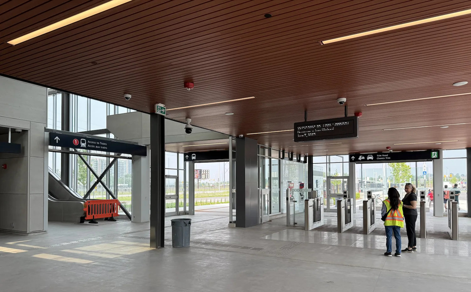 Trim Station - Concourse View